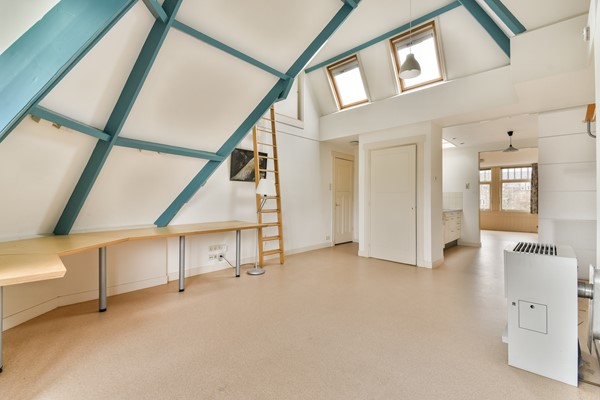 Medium property photo - Rijnsburgerweg 18, 2333 AA Leiden